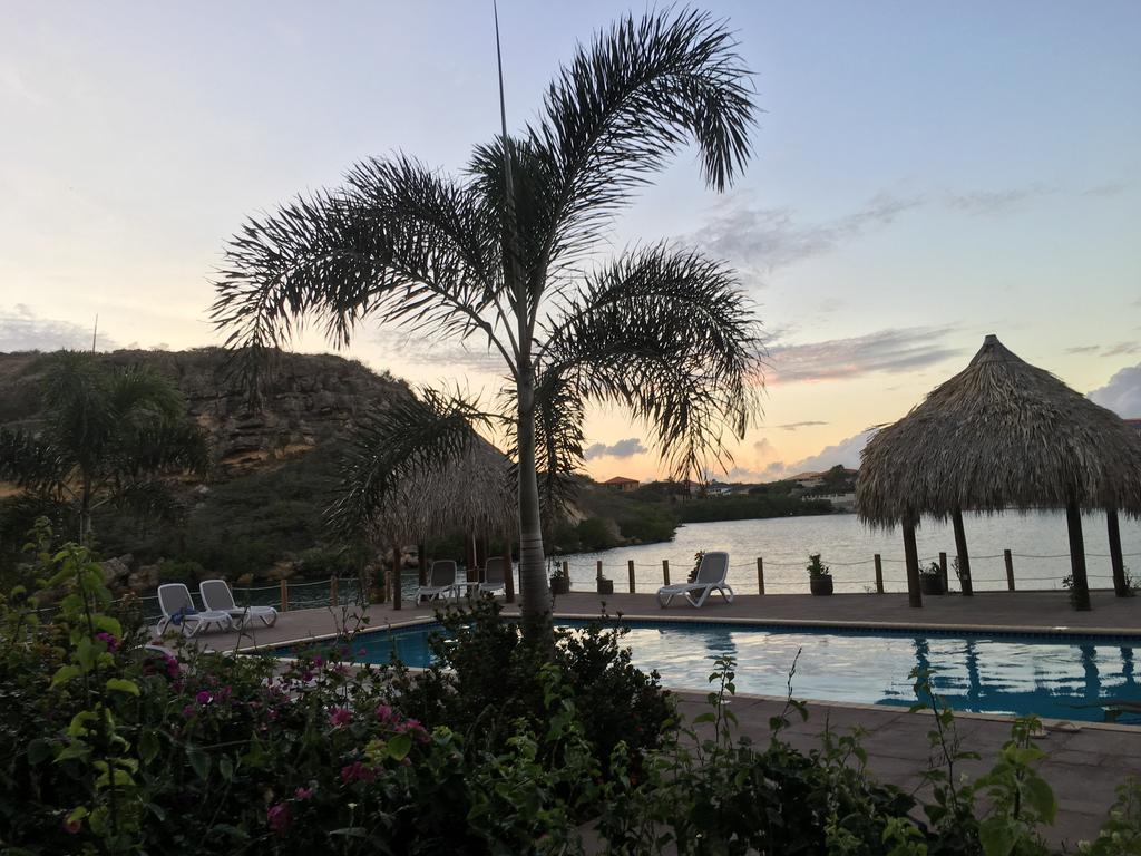 Palapa Beach Resort Curacao Jan Thiel Exteriör bild